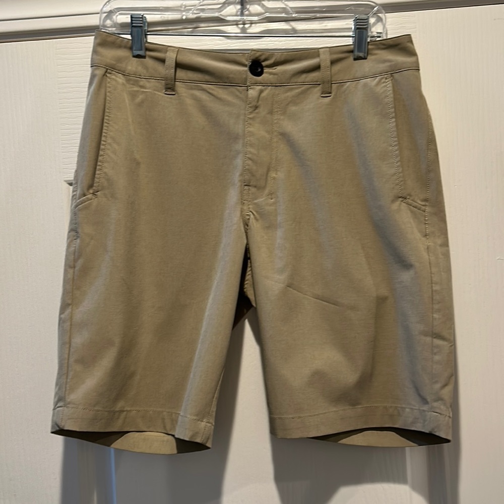 RSQ MID-LENGTH HYBRID SHORTS.ABOVE KNEE SIZE 29 GREAT CONDITION. BUNDLE 2 SAVE
